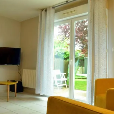 Tatil Evi Maison St Eloi - Futuroscope - Jardin Puvatya